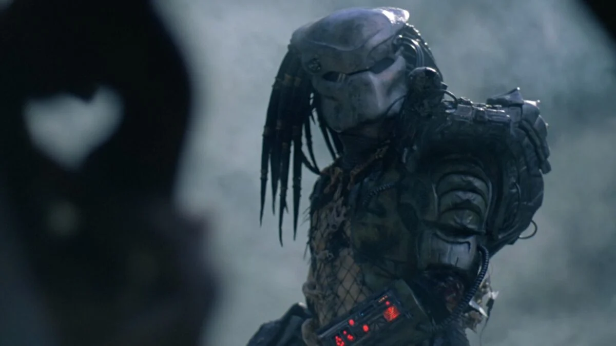 Mannen som räddade Predator-franchisen uppges göra en Törnrosa-film